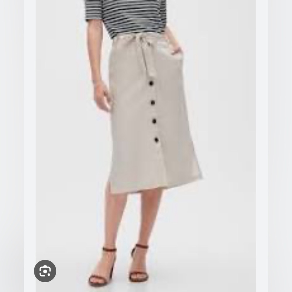 Banana republic button down skirt